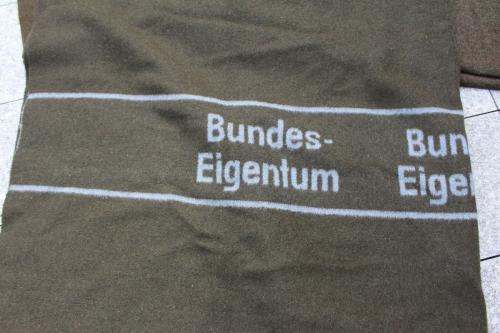 original Bundeswehr Wolldecke BW Decke Pferdedecke Bund Armeedecke gebraucht